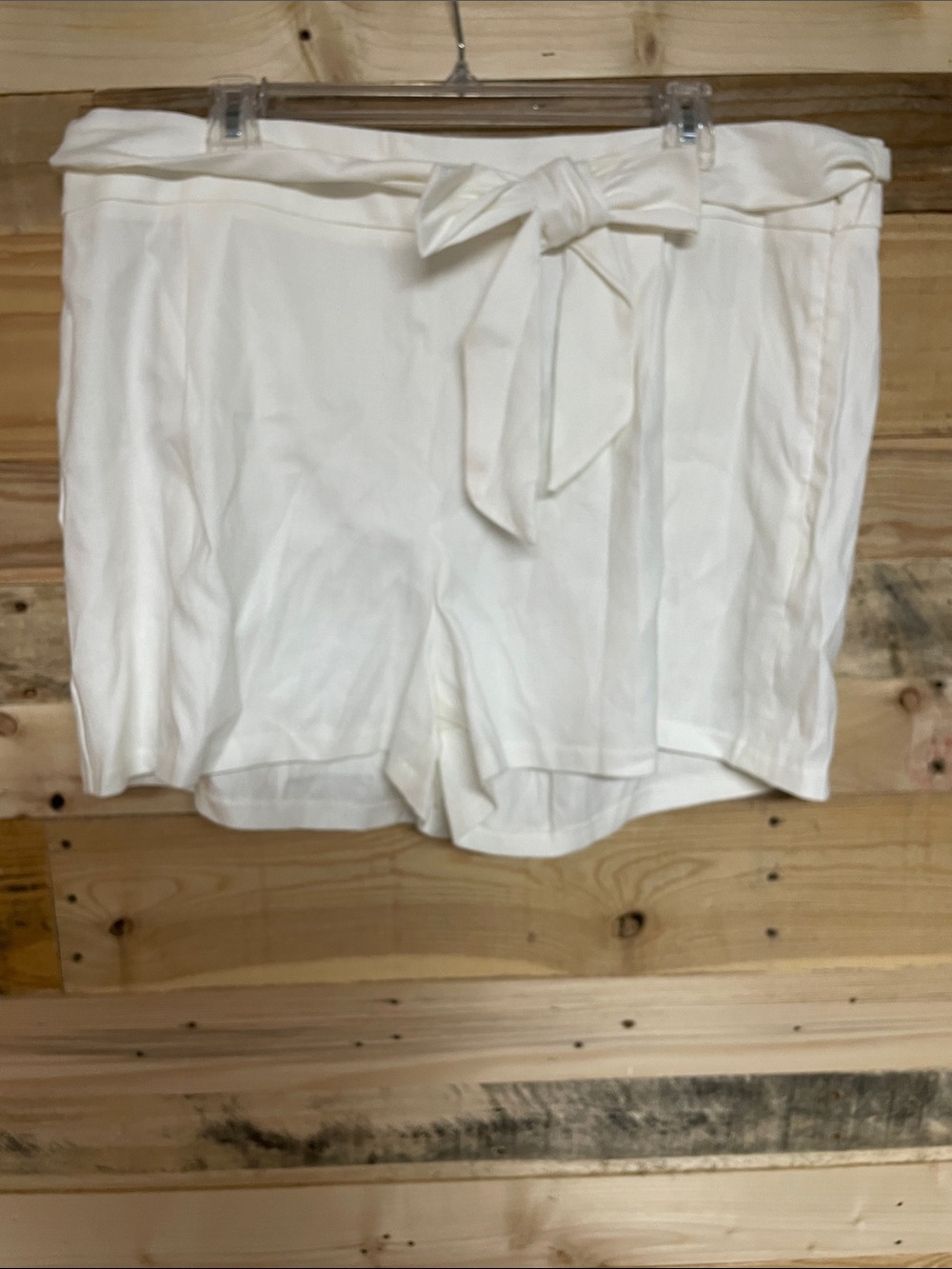 Express size 18 high rise midi white with tie detail 3” shorts